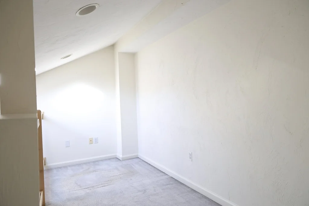 145 Captain Eames Cir, Ashland