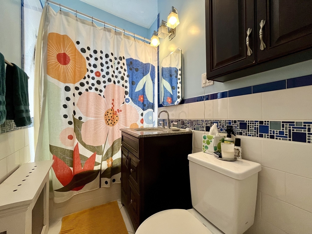 229 Kelton St, Allston