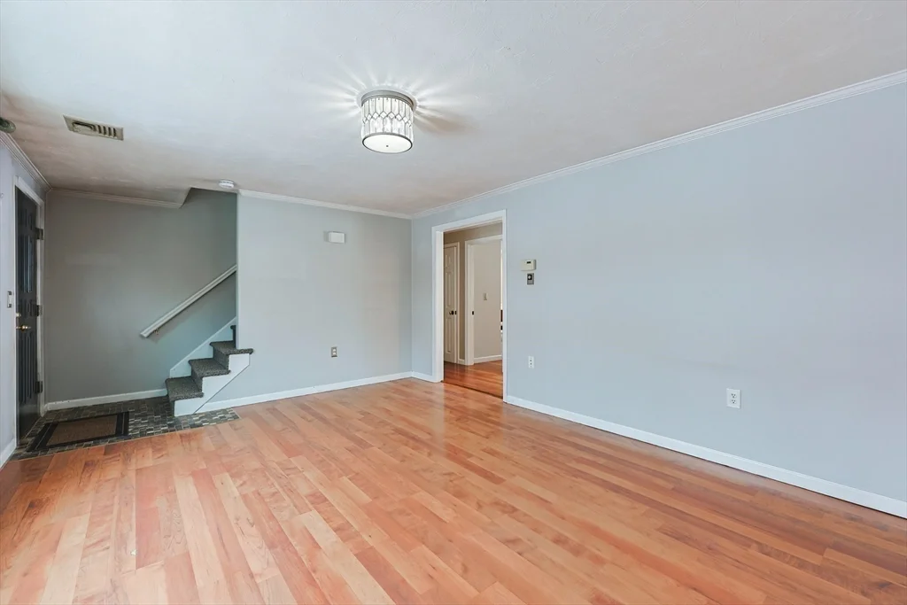 835 Mount Hope St, North Attleboro