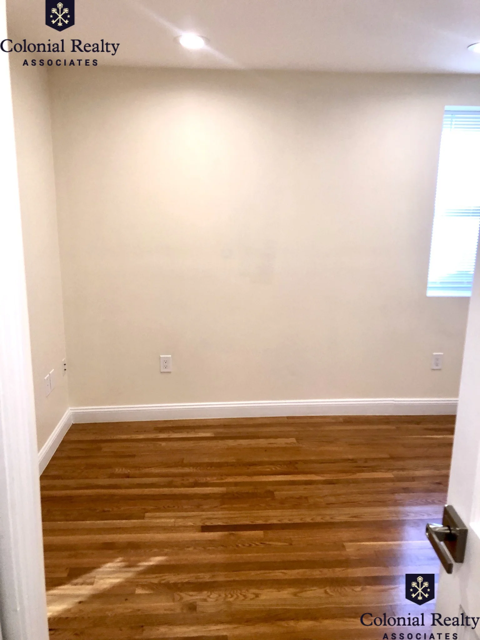 1805 Beacon St, Brookline