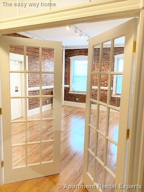 888 Massachusetts Ave, Central Square