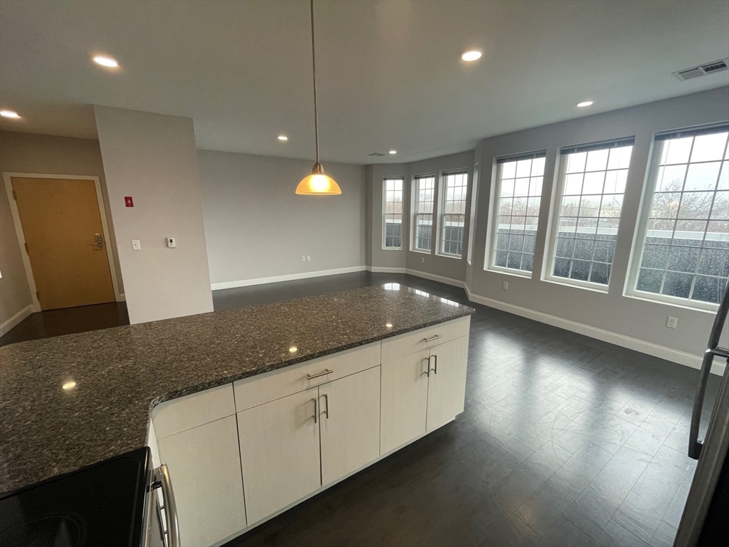 431 River St, Waltham