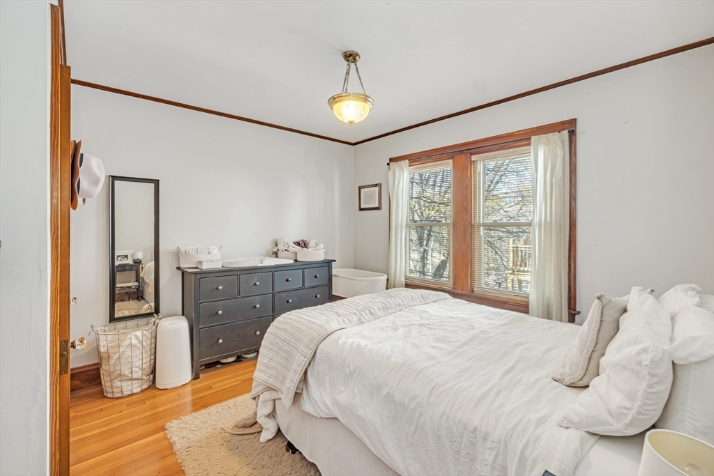 90 Walter St, Roslindale