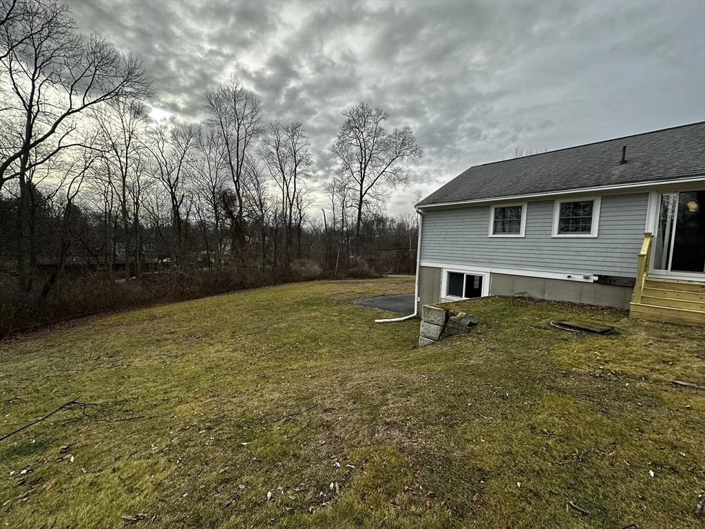 177 Orchard St, Newbury