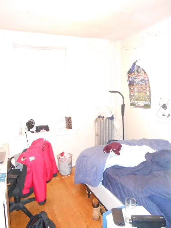 142 Davis Ave, Emerson Gardens