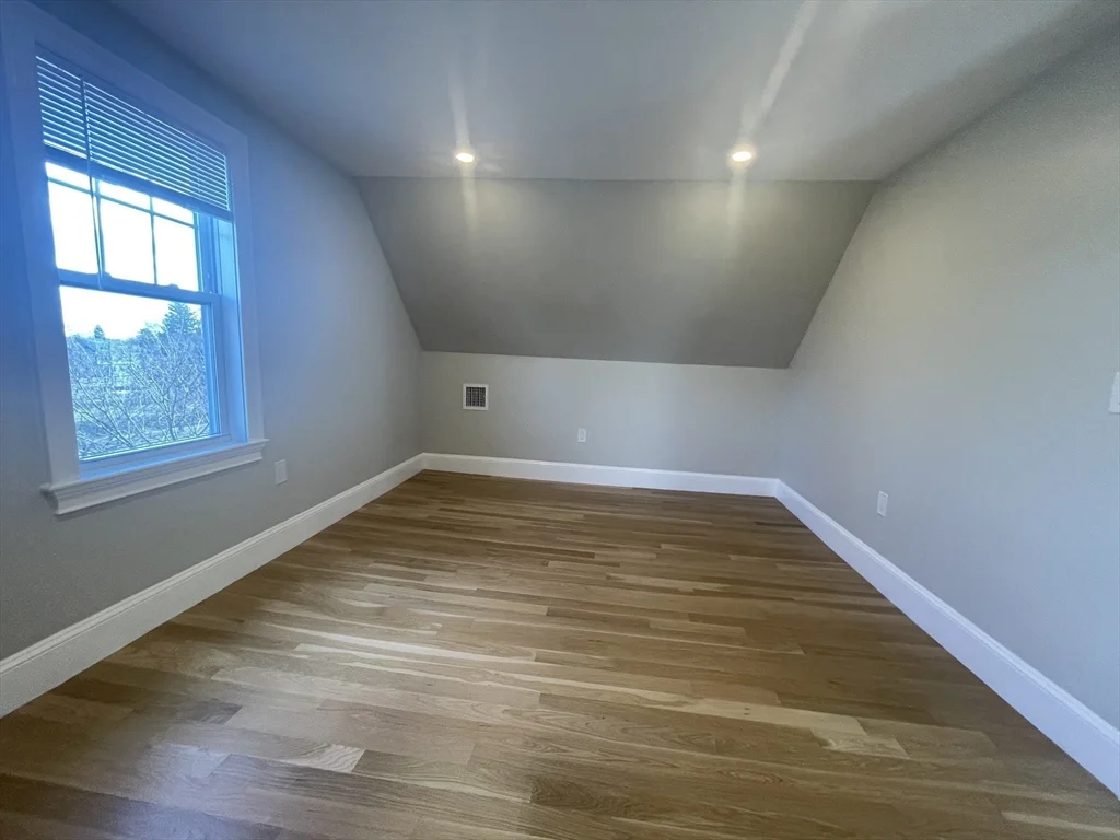 1166 Fellsway, Malden