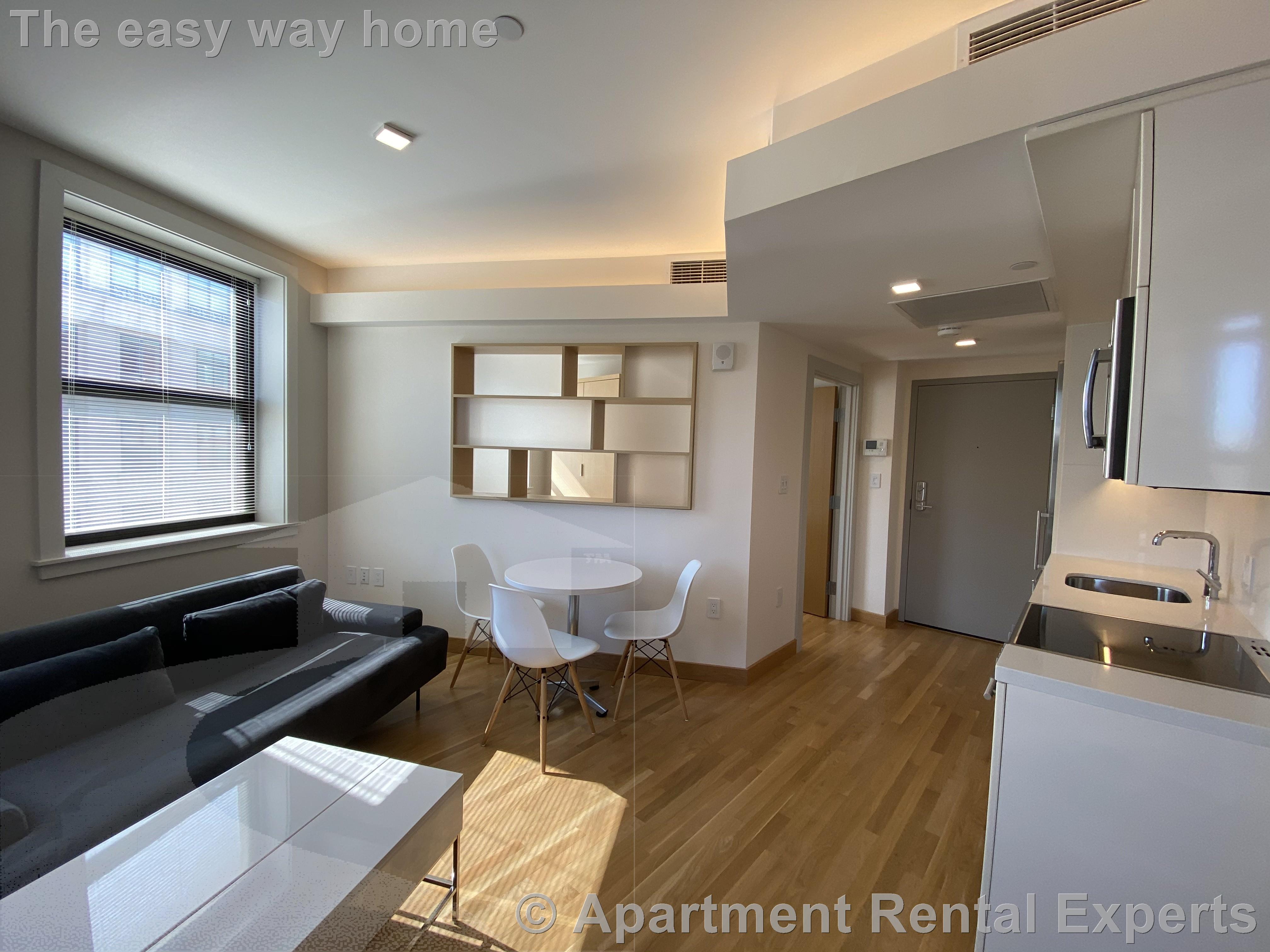 115 Mt Auburn St, Harvard Square