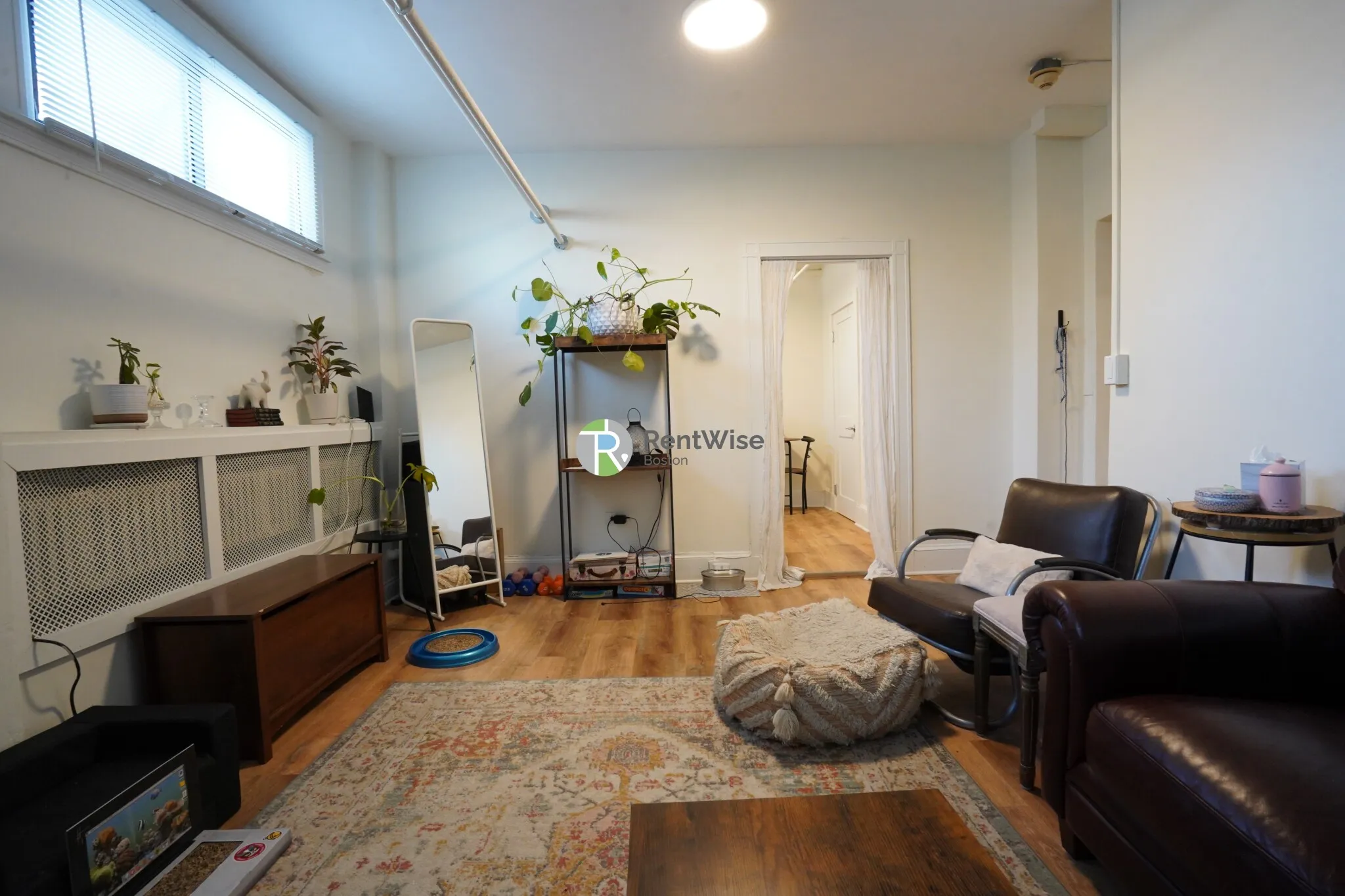 230 Walnut St, Newtonville