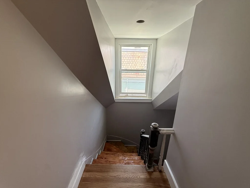 14 Atherton St, Jamaica Plain