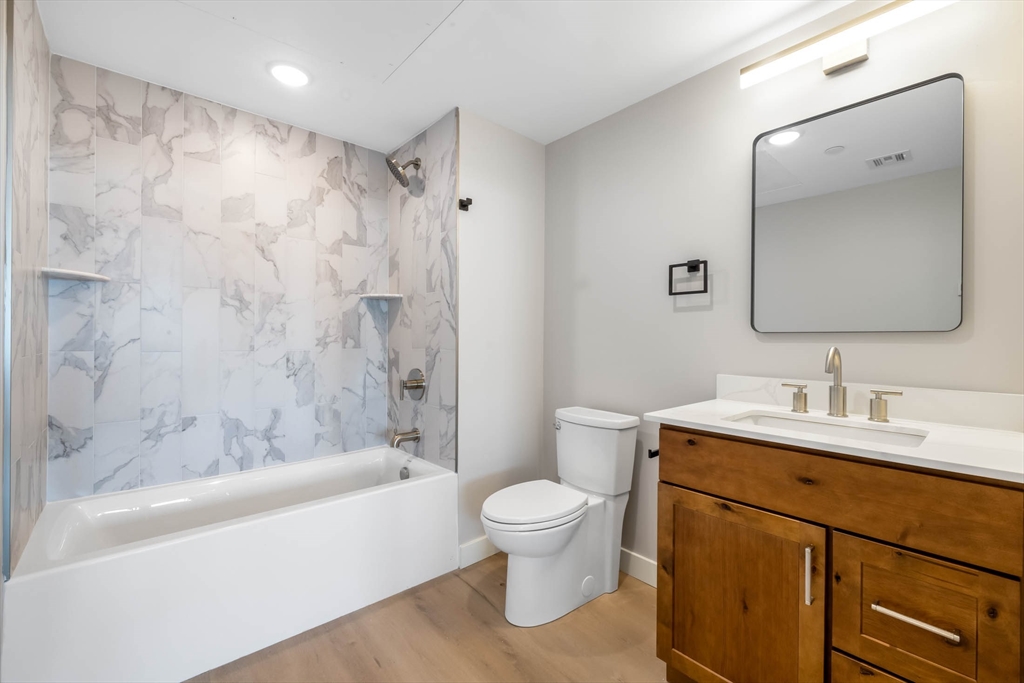 400 W Broadway, South Boston