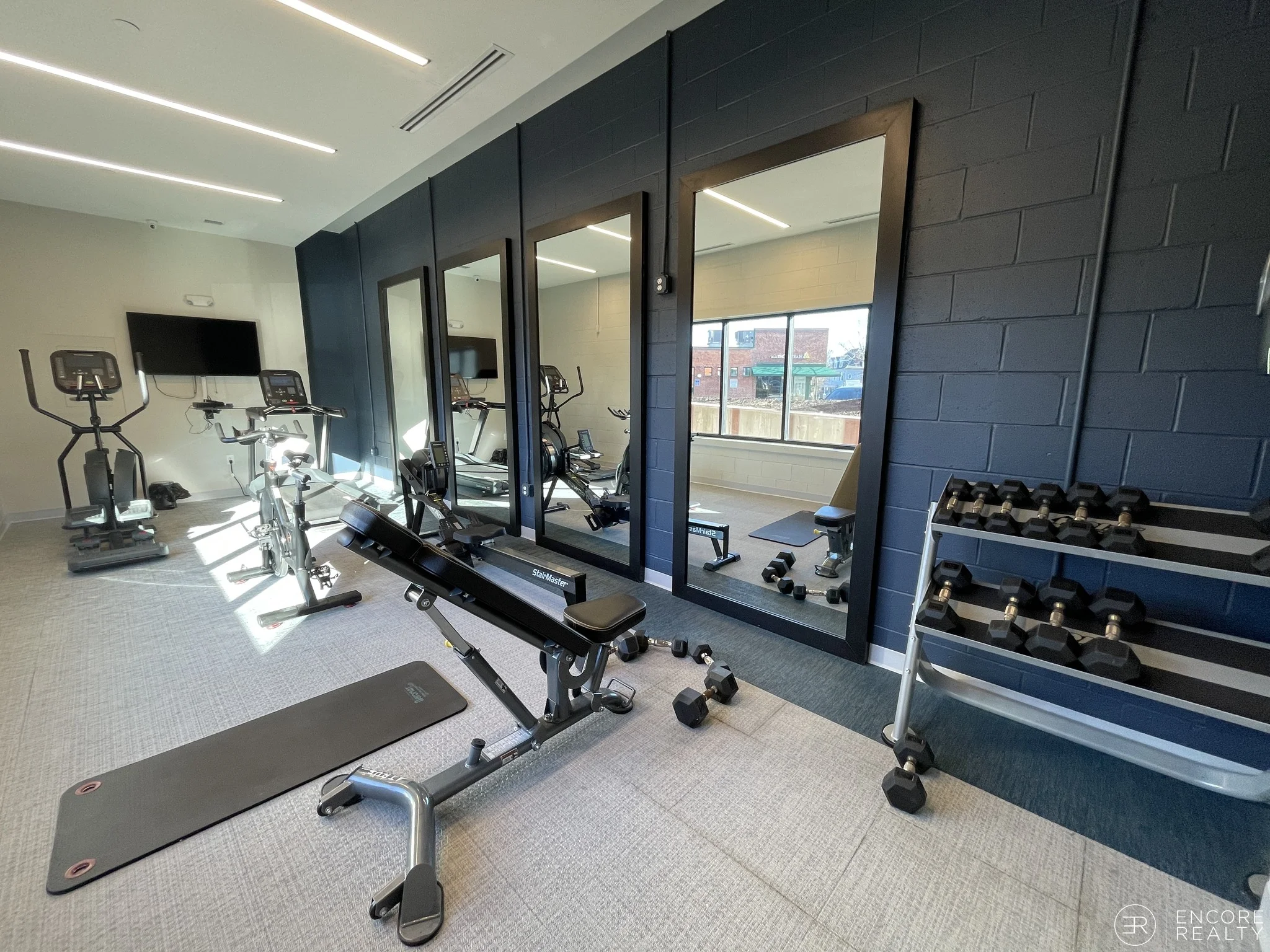 455 Harvard St, North Brookline