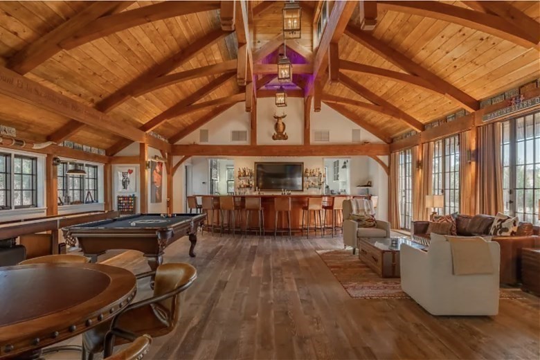 59 South Shore Rd, Surfside