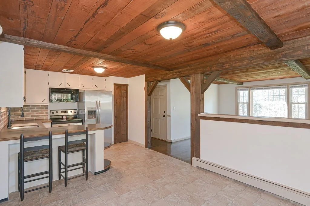 110 Oswego, Bellingham