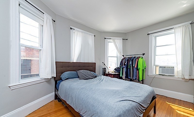 6 Belmont St, Somerville