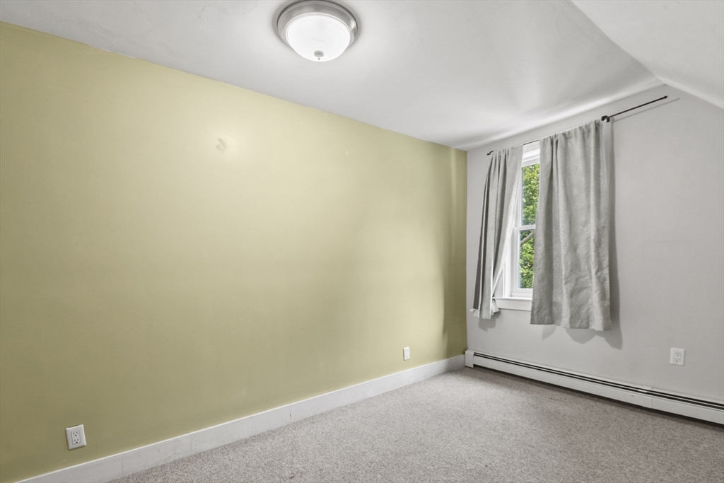 114 Old Oaken Bucket Rd, Norwell