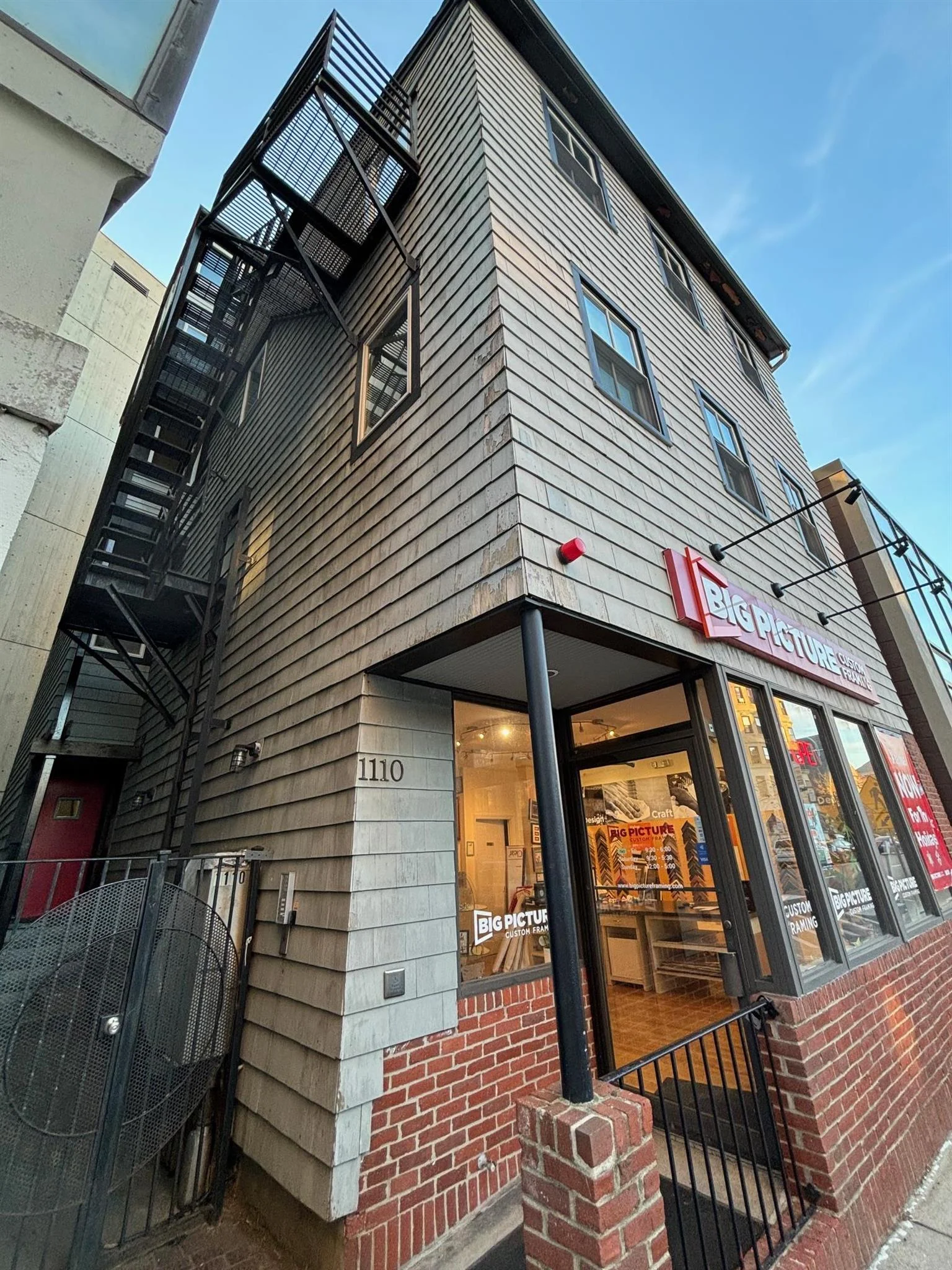 1110 Massachusetts Ave, Riverside