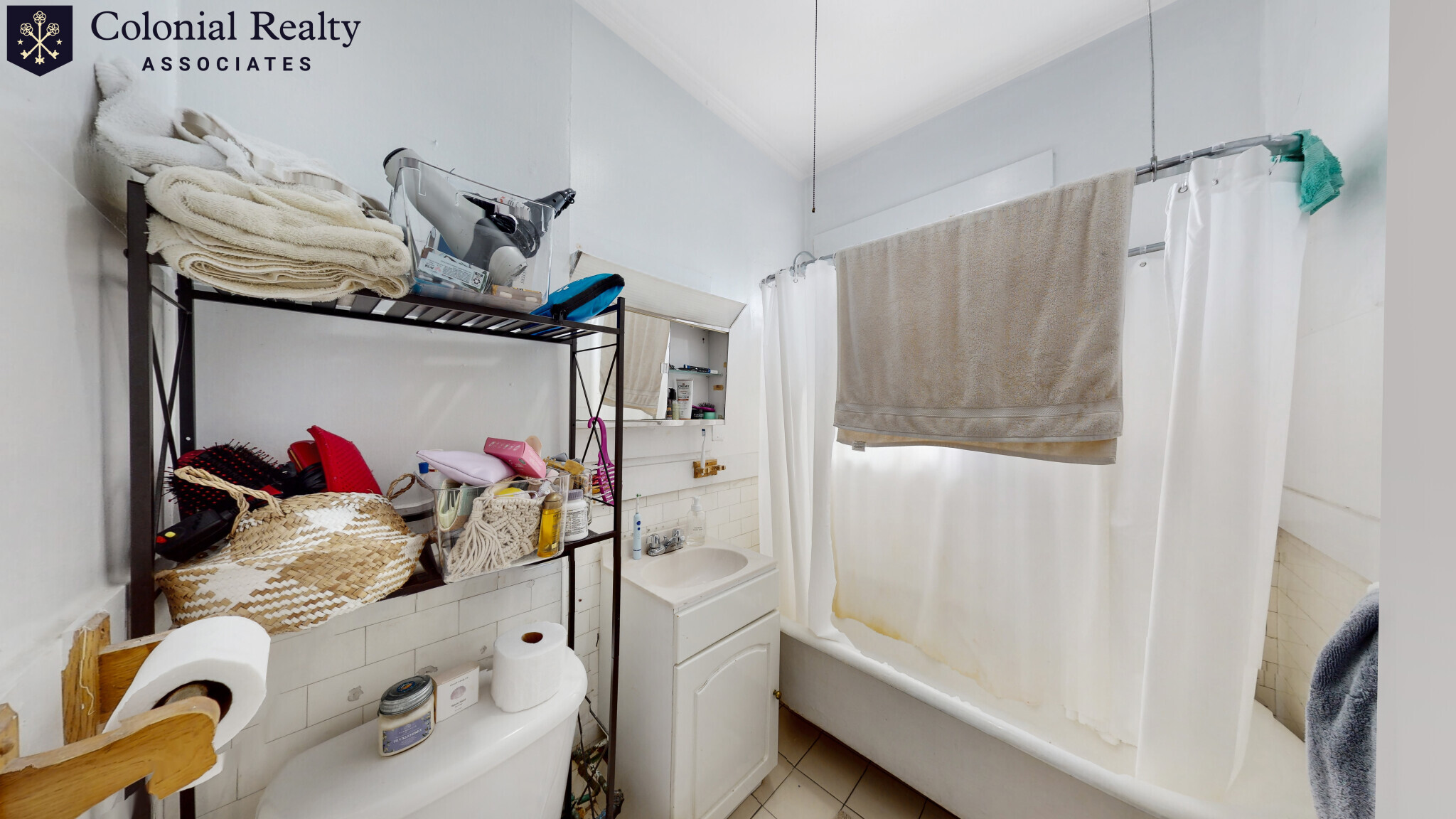 15 Glenville Ave, Allston