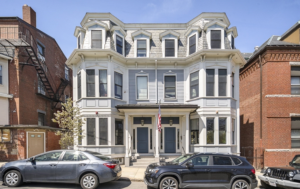 3 Seaver St, East Boston