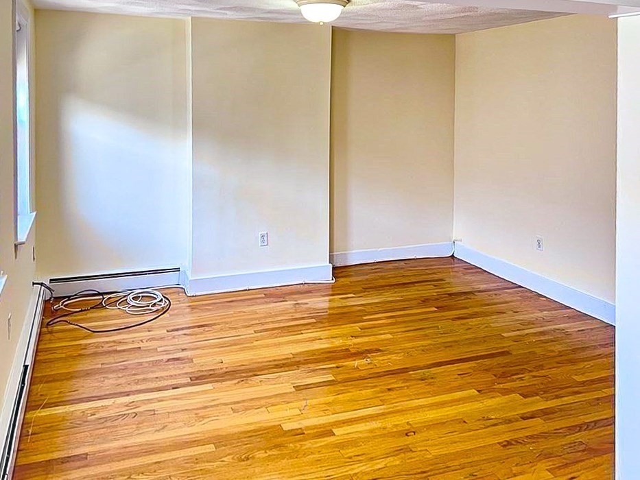 244 Everett St, East Boston