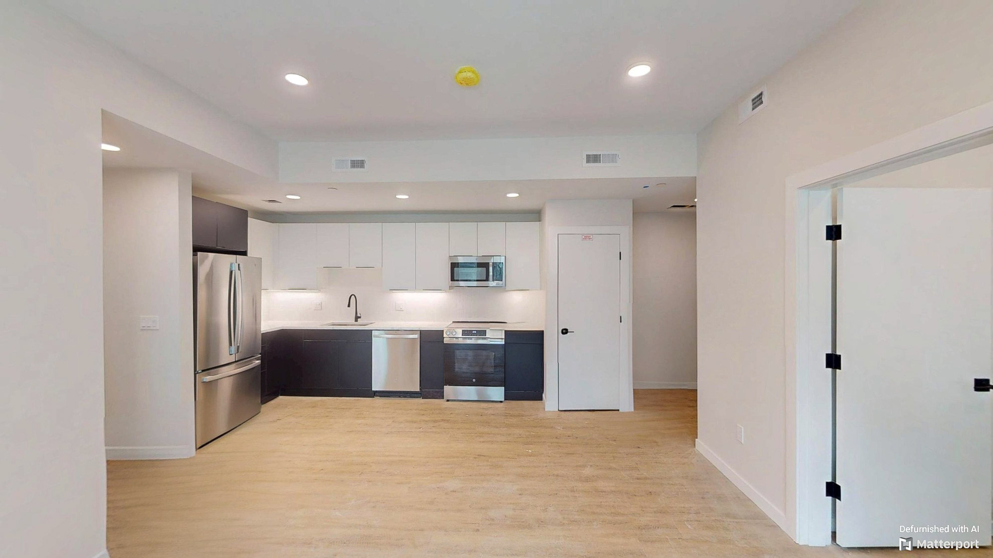 24 Mount Pleasant St, East Somerville