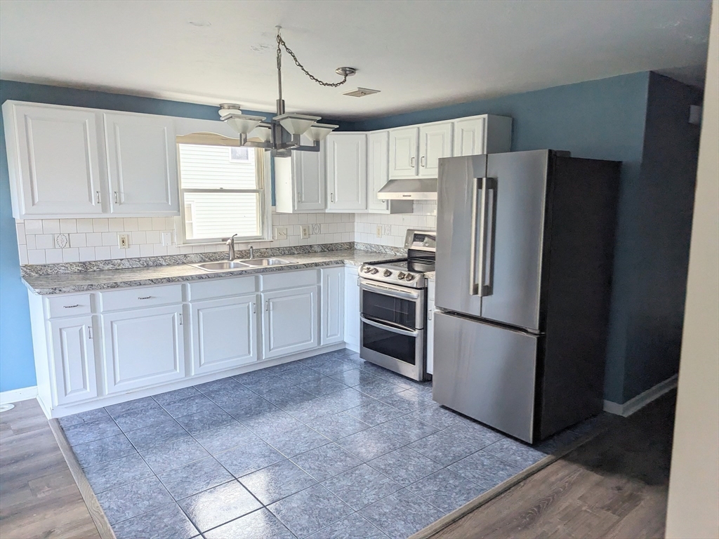 25 Brodeur Ave, Webster