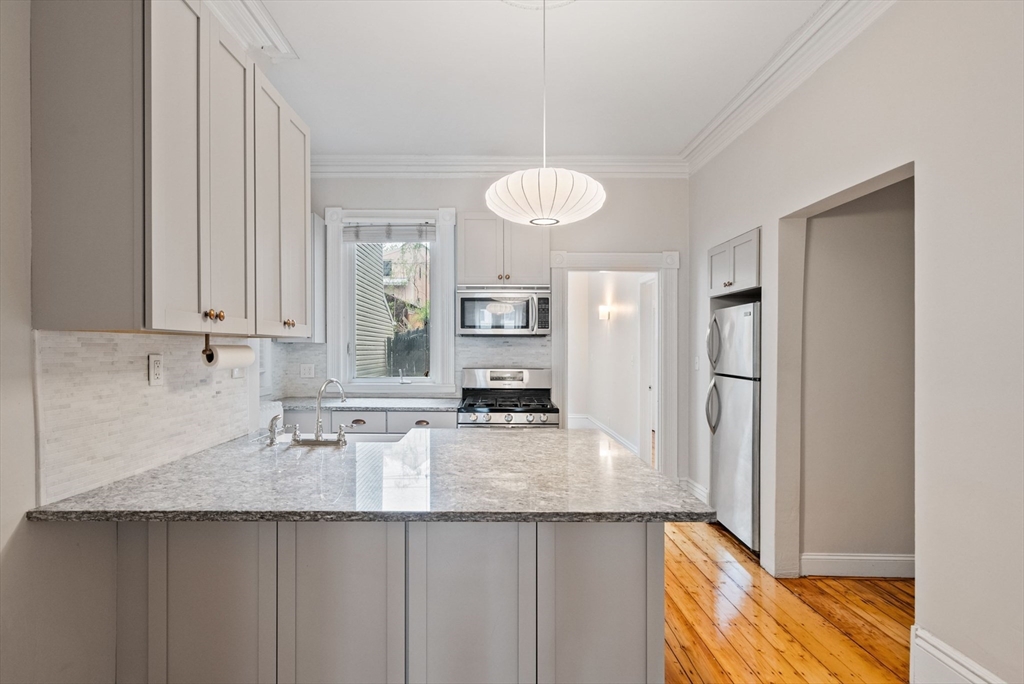 118 Princeton St, East Boston