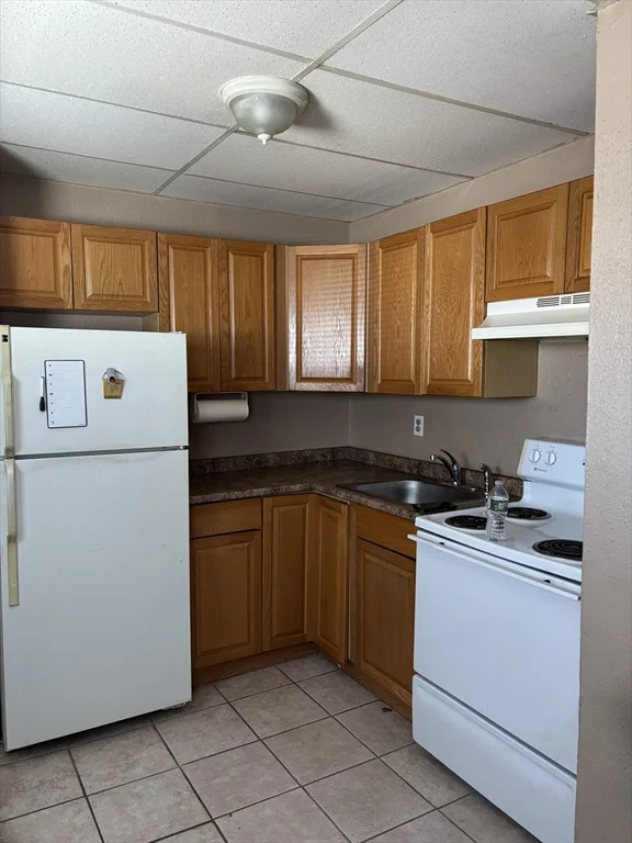 934 County St, Fall River