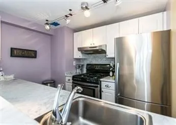 15 North Beacon St, Allston