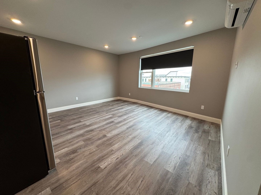 207 Shirley Ave, Revere