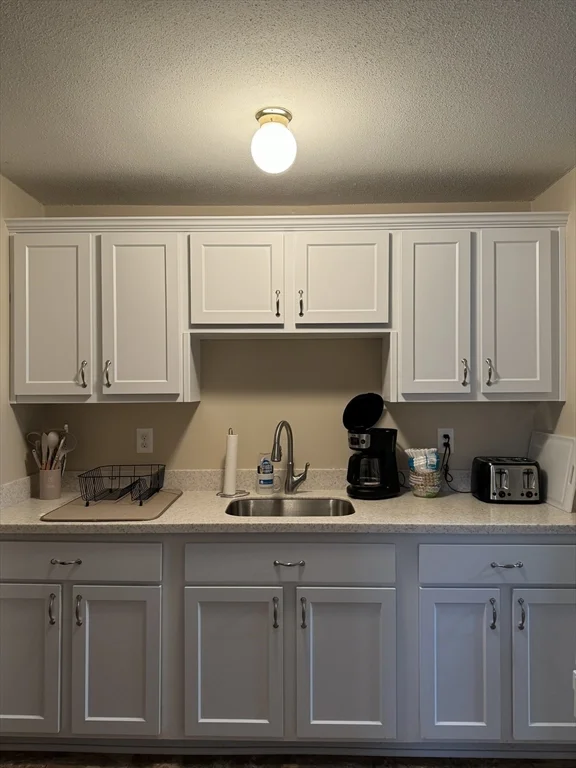 297 Ashland, Southbridge