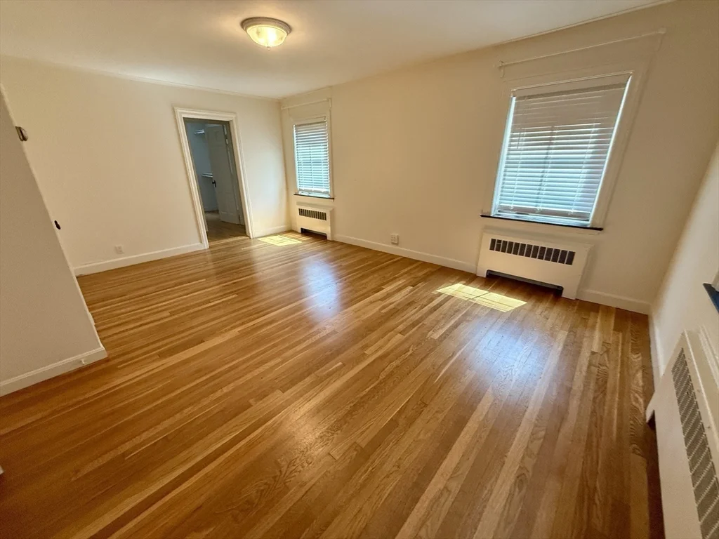 15 Winthrop Rd, Brookline