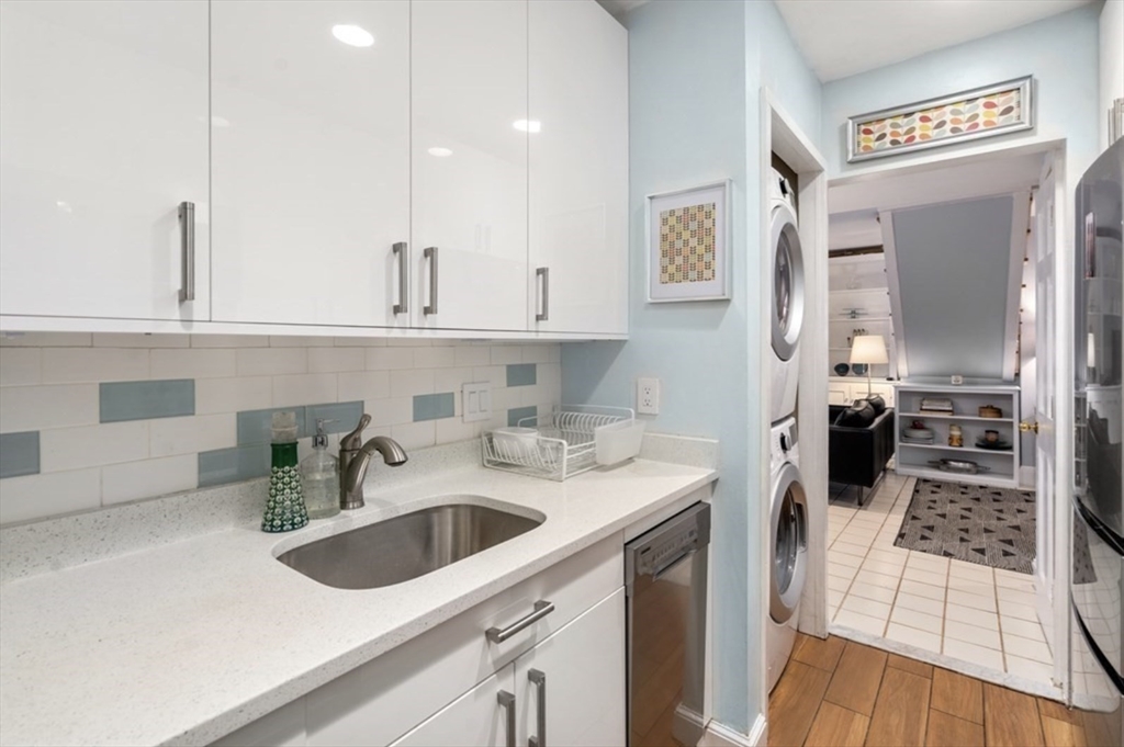 12 Keswick St, Fenway