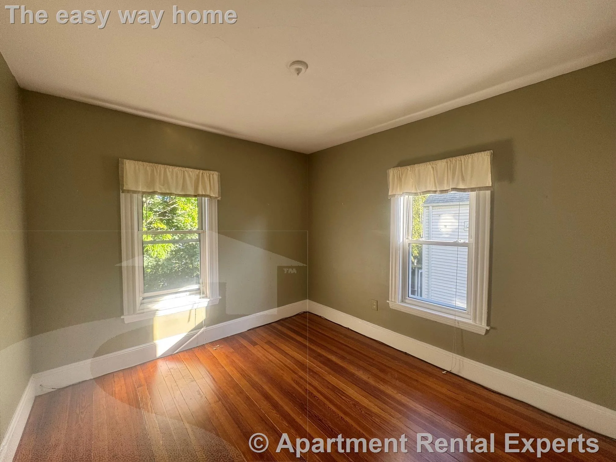 27 Josephine Ave, Davis Square