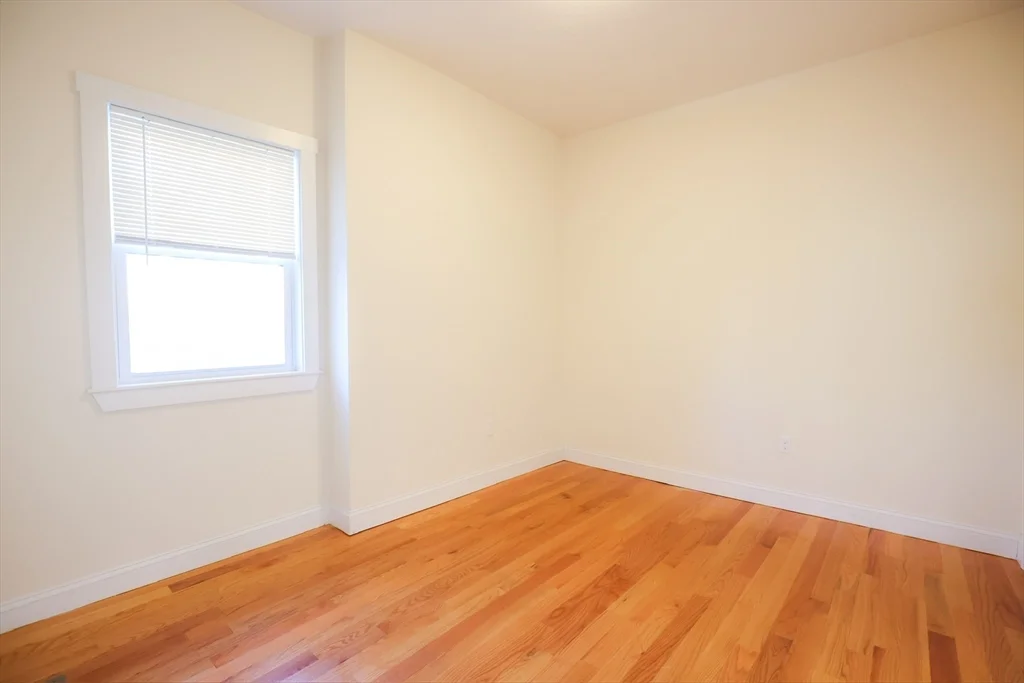 29-33 Highland Ave, Fitchburg