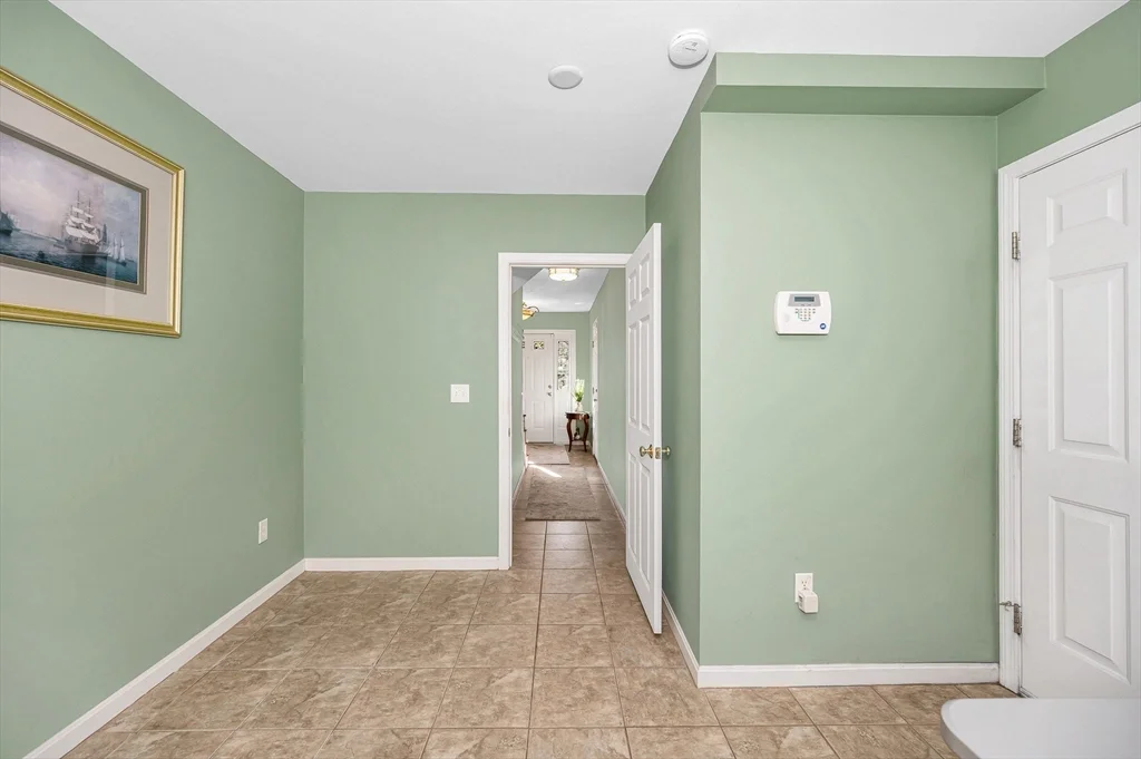 262 Littleton Rd, Chelmsford