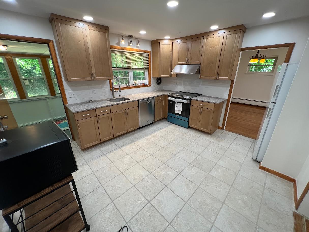 409 Lowell Ave, Newtonville