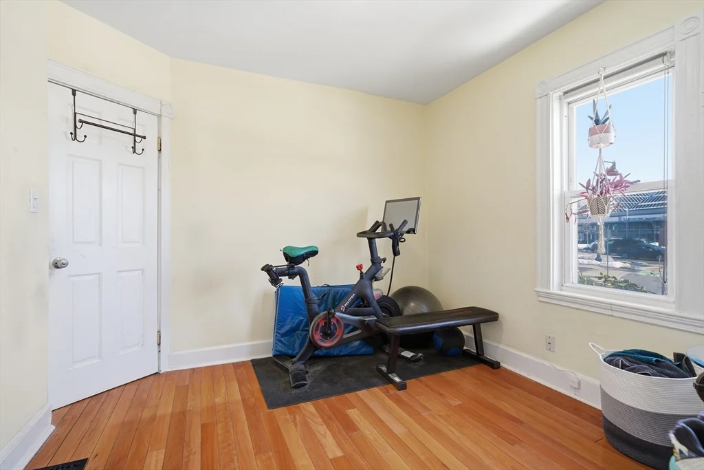 11 Asticou, Jamaica Plain