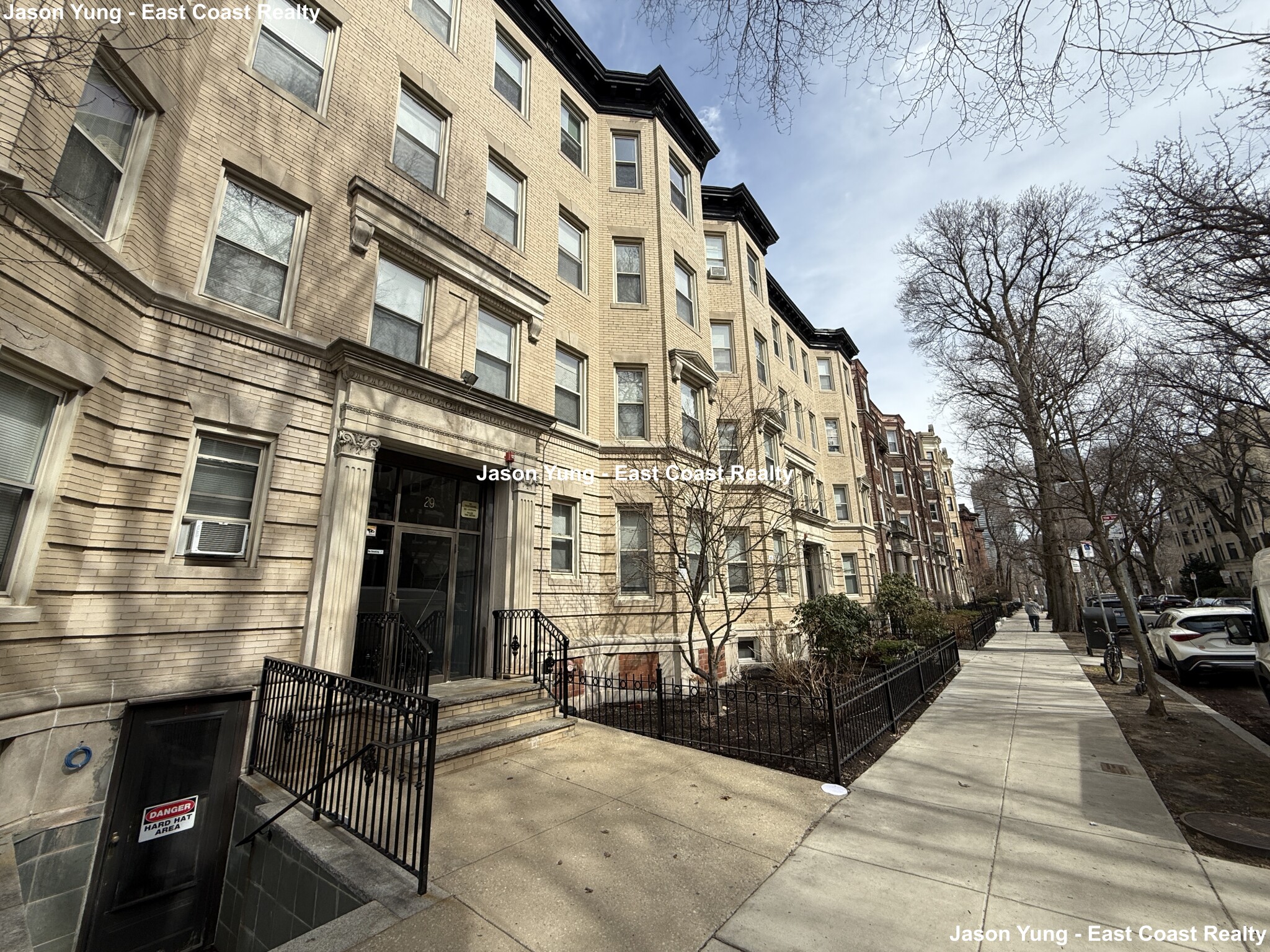 29 Queensberry St, Fenway