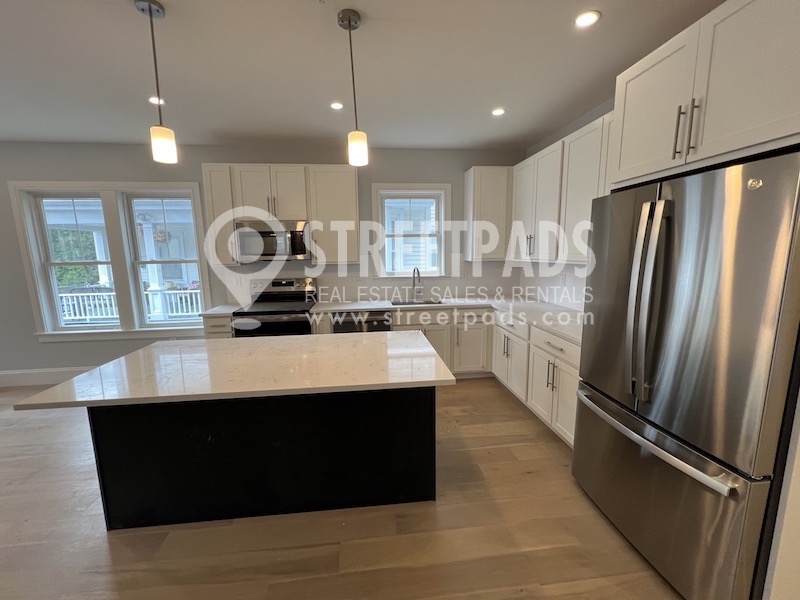 51 Fairbanks St, Brighton