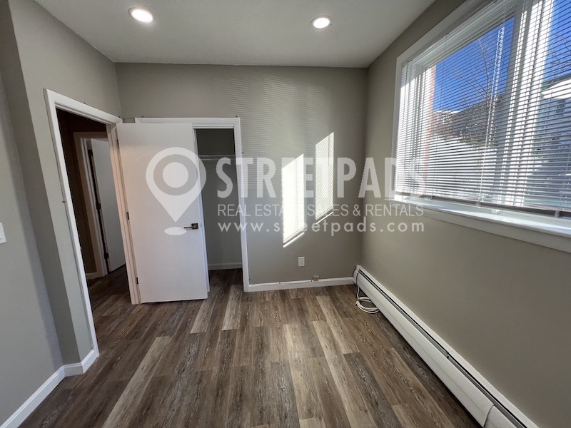 50 Evergreen St, Jamaica Plain