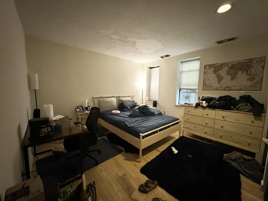 73 Gainsborough, Fenway