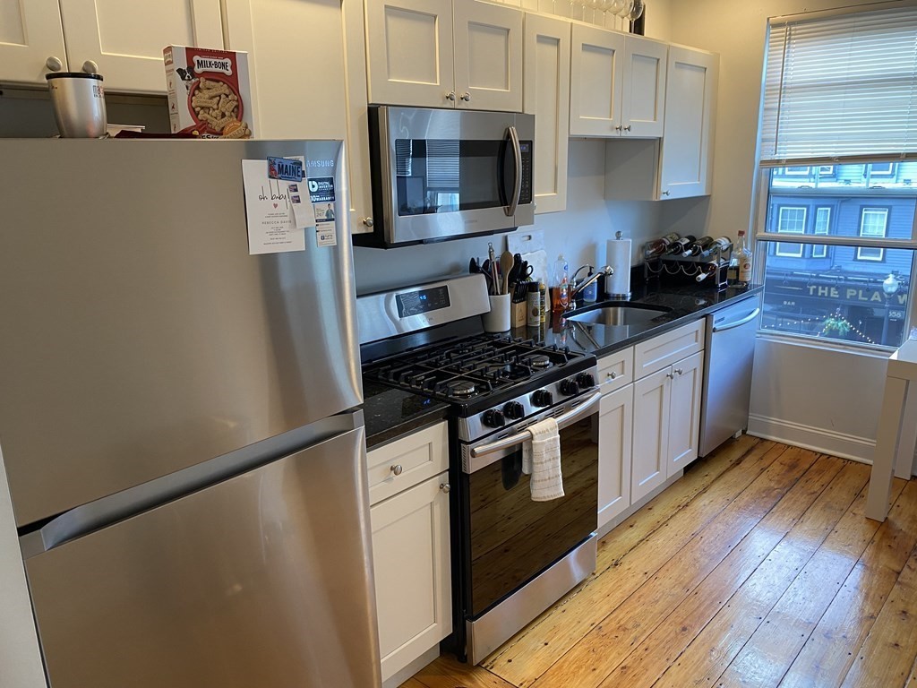 663 East Broadway, South Boston