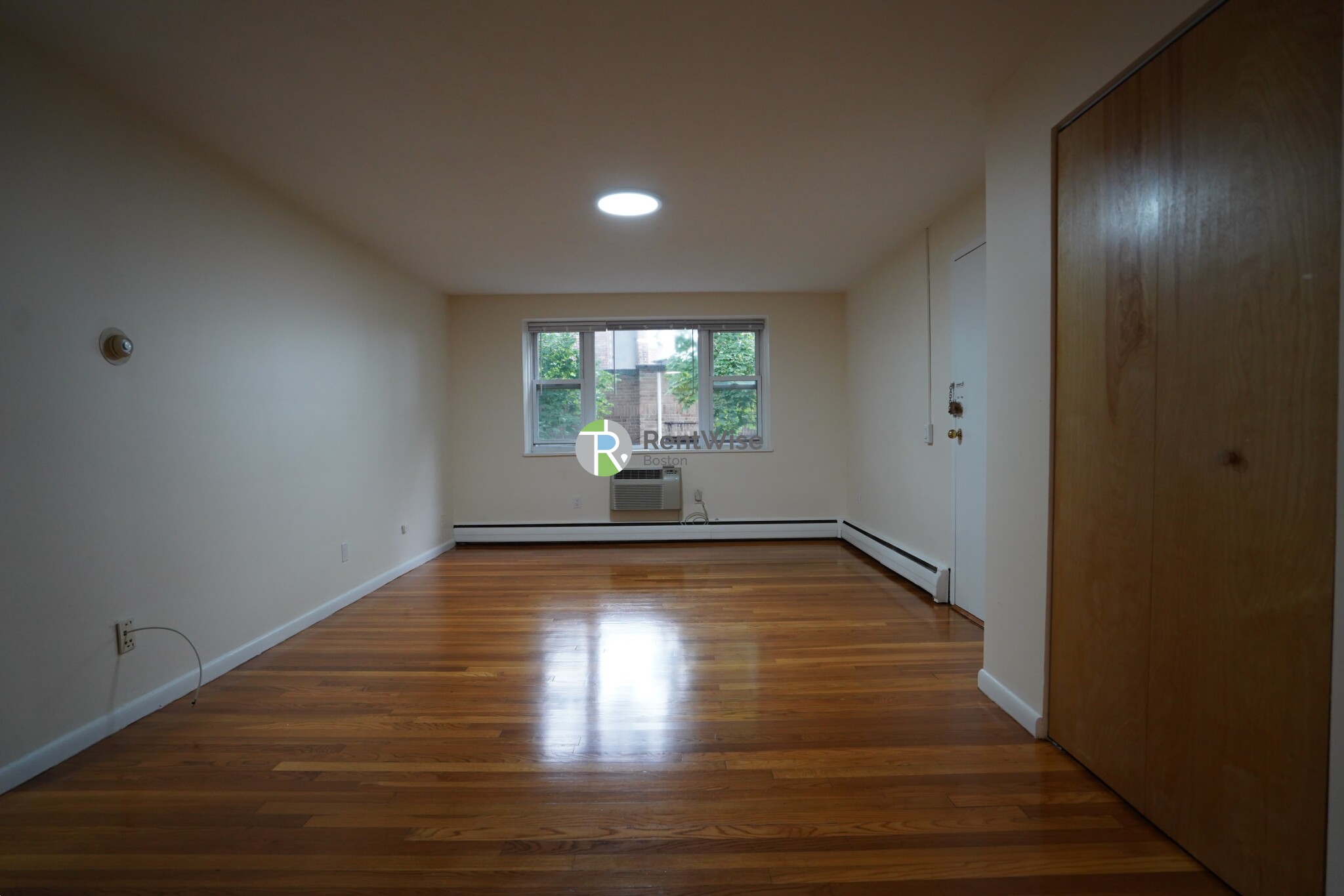 110 Babcock St, North Brookline