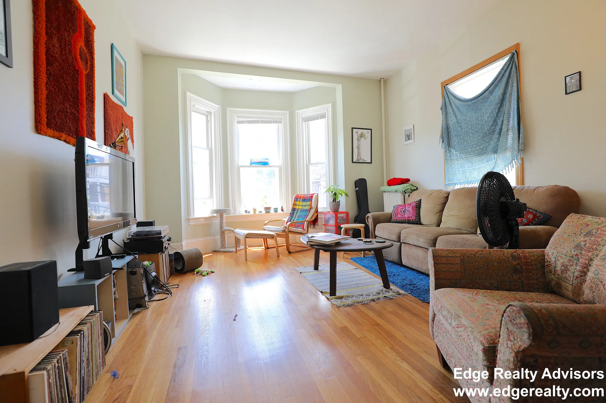 77 Easton St, Allston