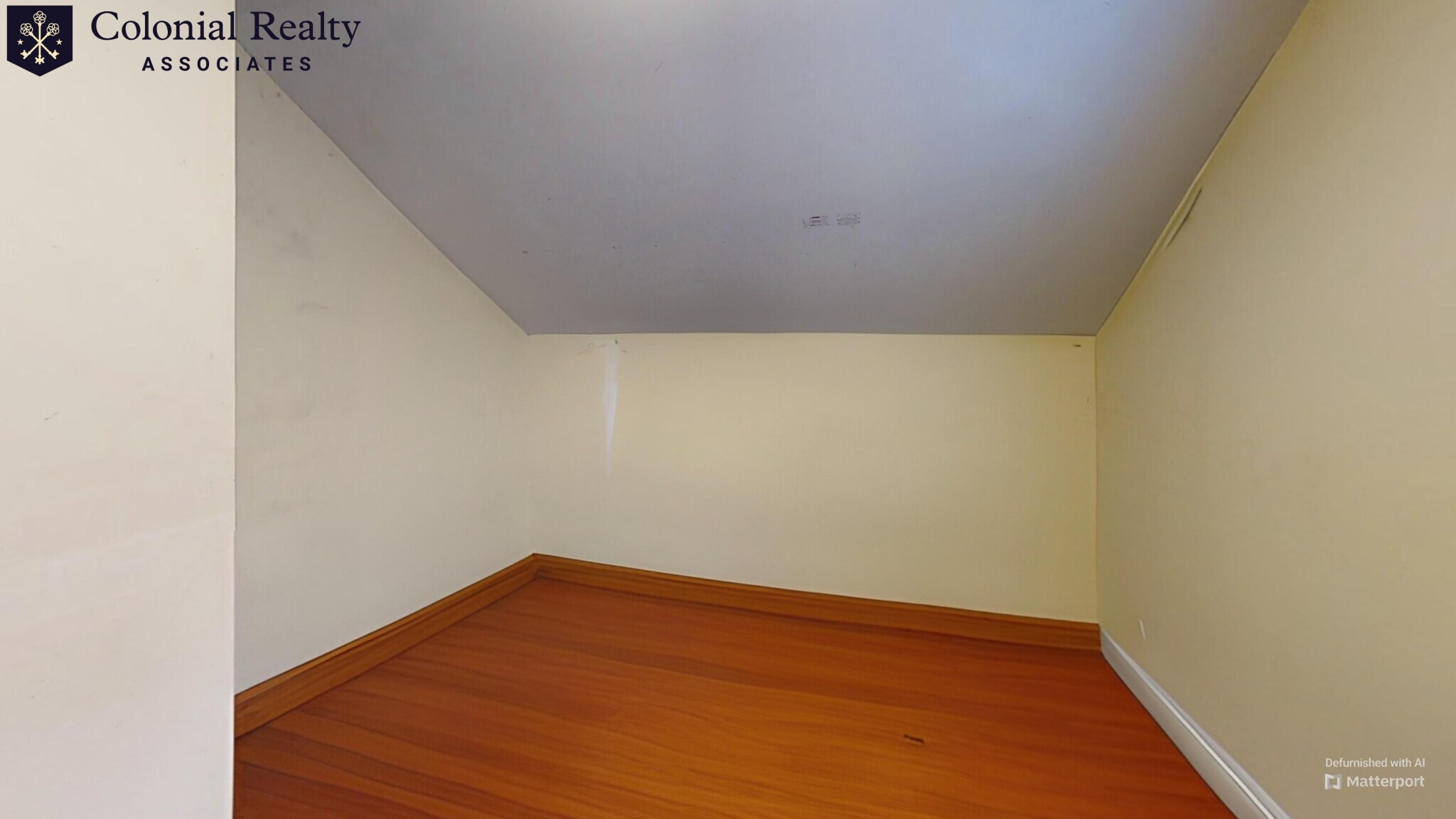 29 Alpine St, Roxbury