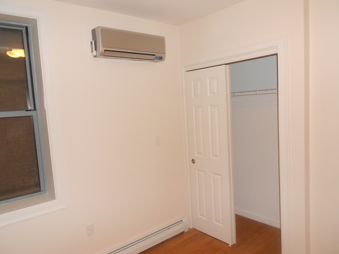 48 Burbank St, Fenway