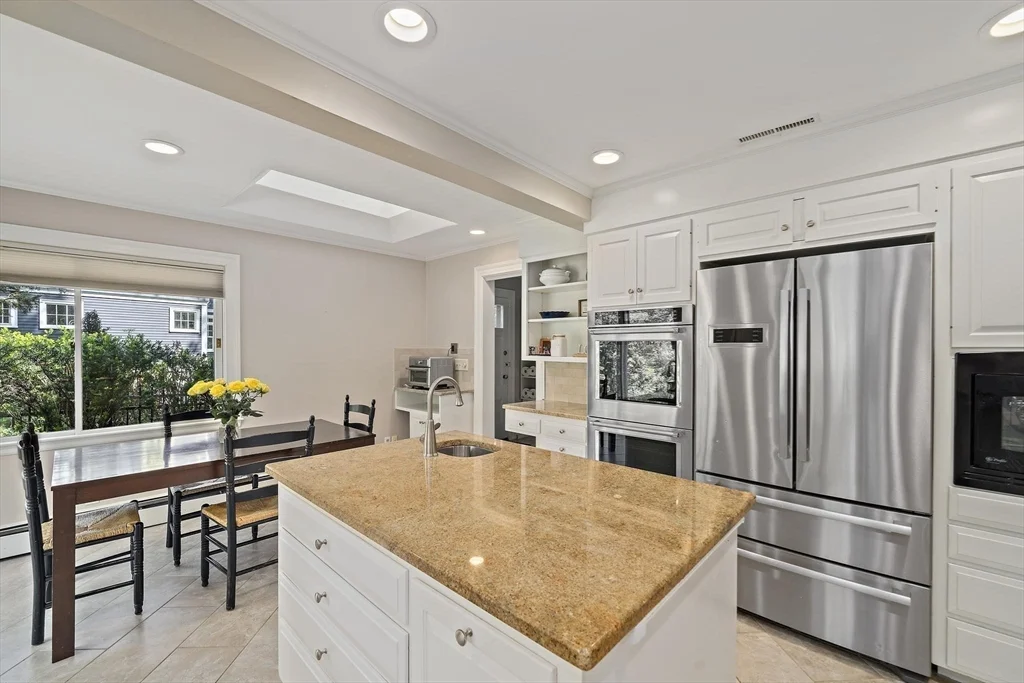 19 Ridge Rd, Newton