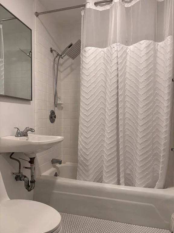 12 Inman, Central Square