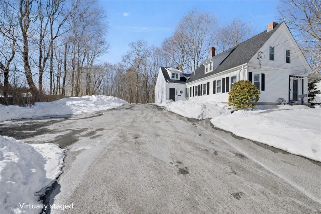 122 Union St, Rockland