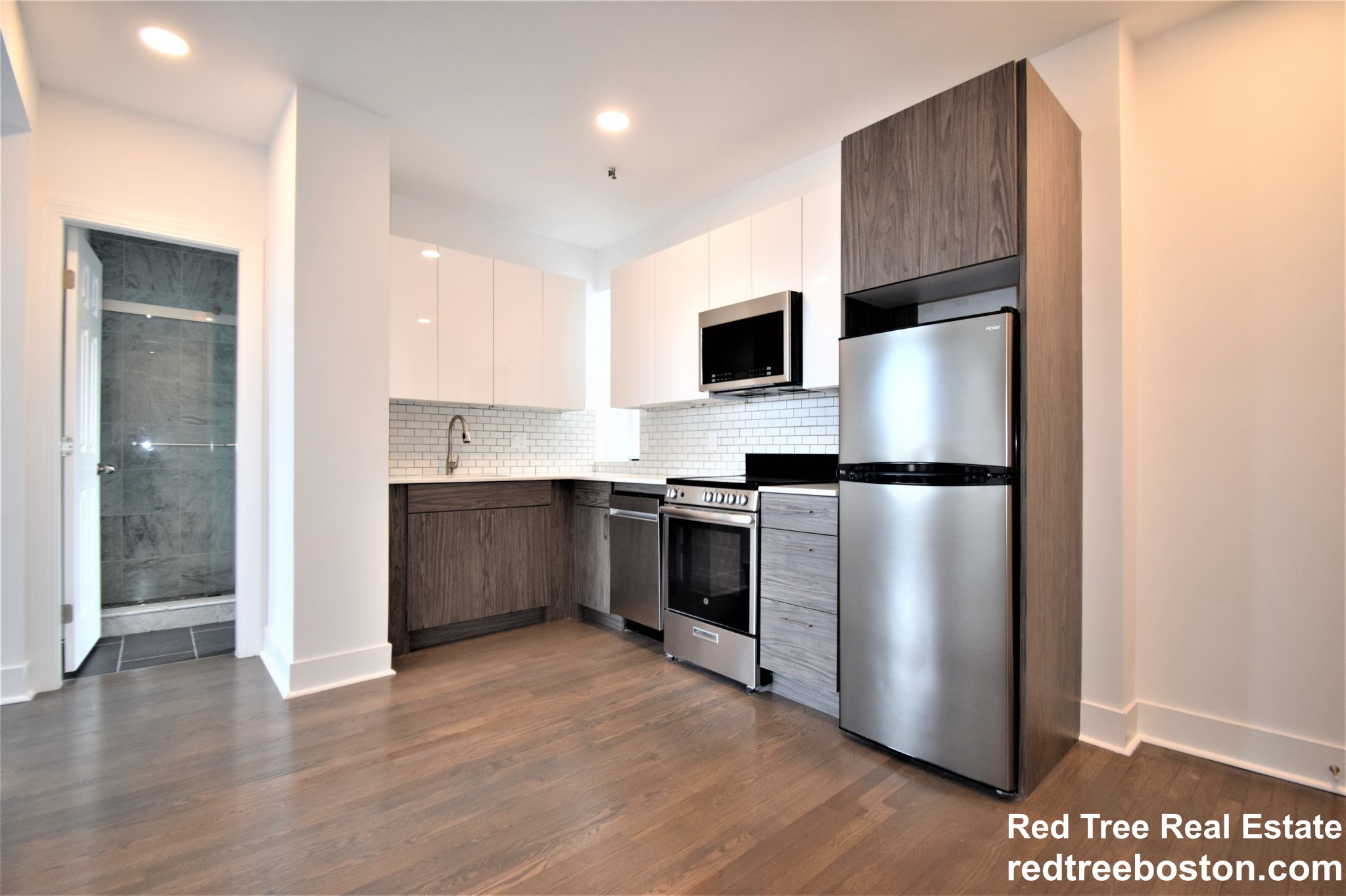 11 Peterborough St, Fenway